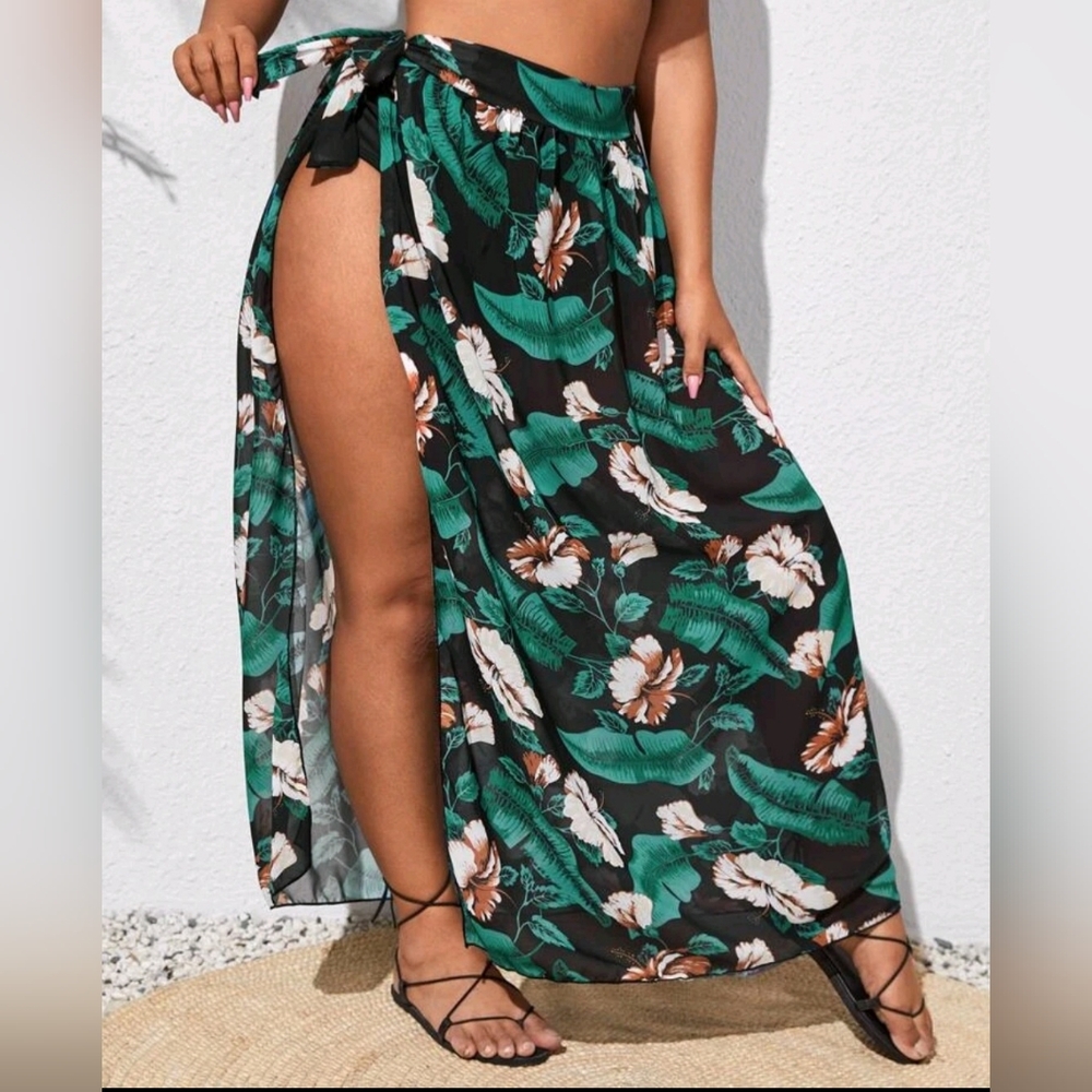 Plus Tropical Knot Beach Skirt